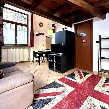 Grazioso Loft A 5 Minuti Dal Centro Di Torino 아파트 외부 사진